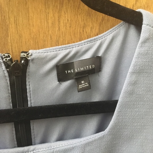 The limited blue and black dress - Picture 2 of 5